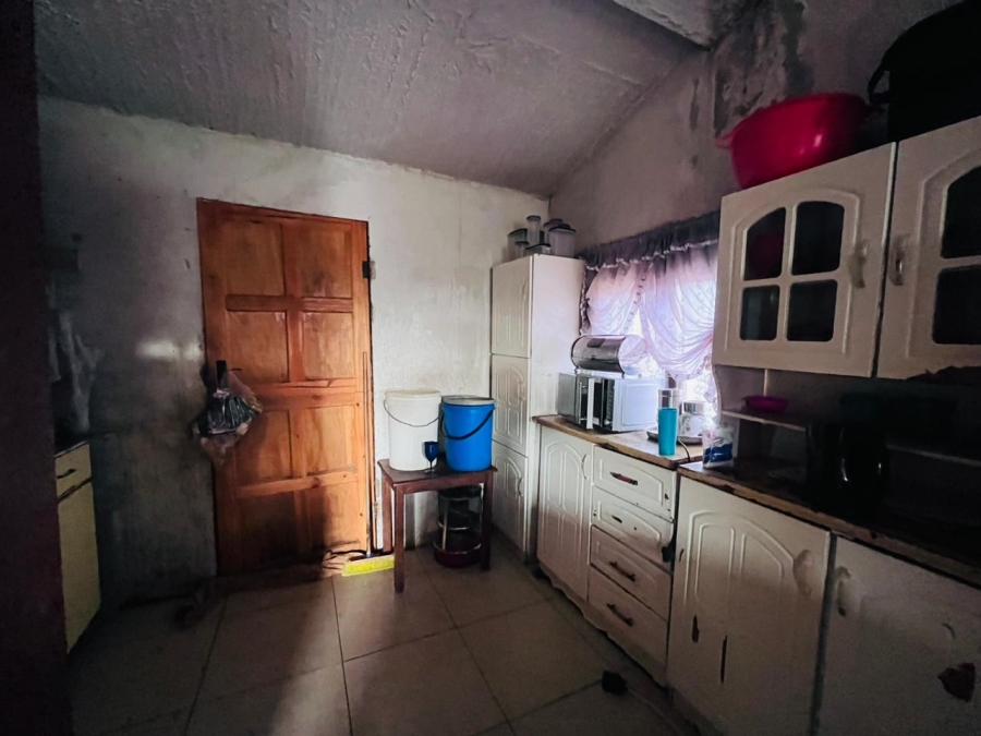 2 Bedroom Property for Sale in Bloemside 2 Free State